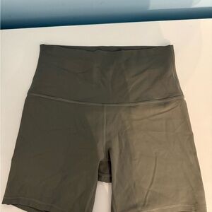 Lululemon size 6 olive green bike shorts